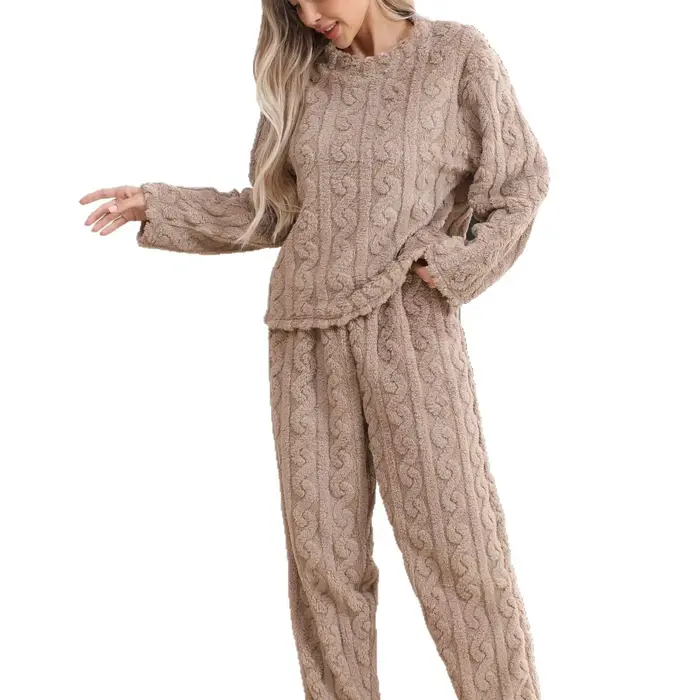 Nouveaux pyjamas pour femmes