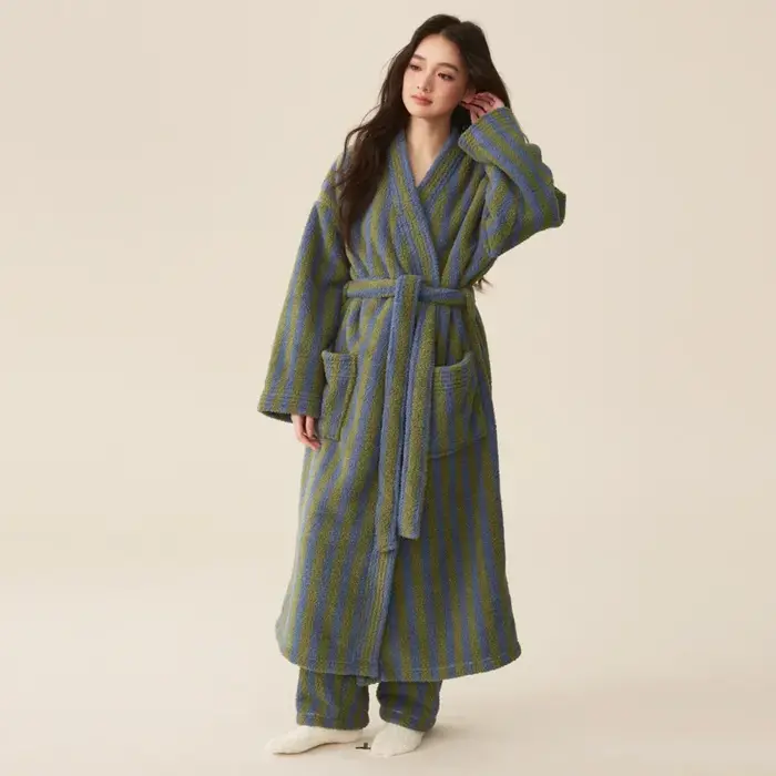 Ensemble de pyjama pantalon et robe de glouton épaissi pour femmes et hommes