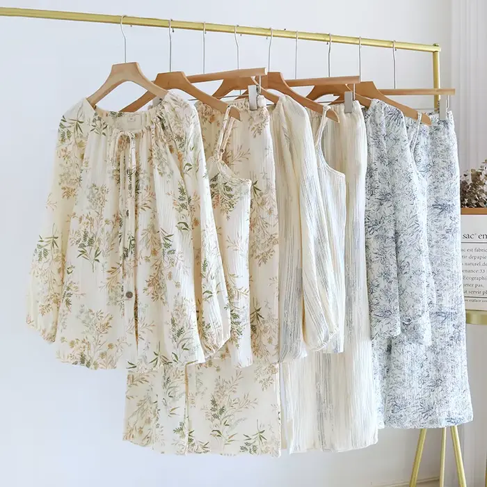 Pyjama d'été fin sans manches pour femmes