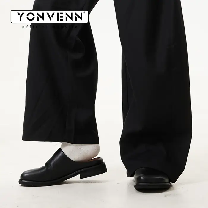 Pantoufles en cuir pour hommes