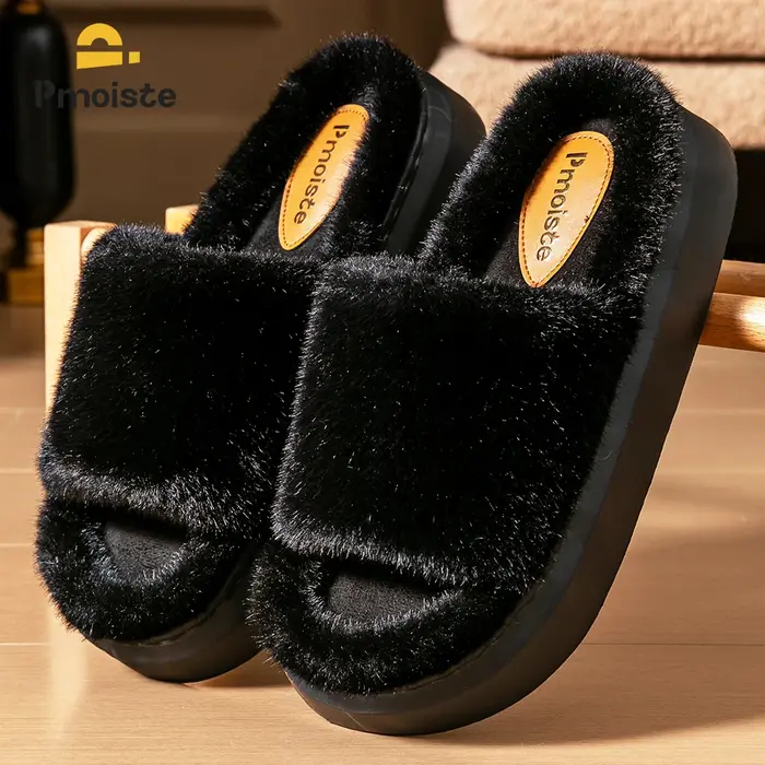 Pantoufles en fourrure pour femmes