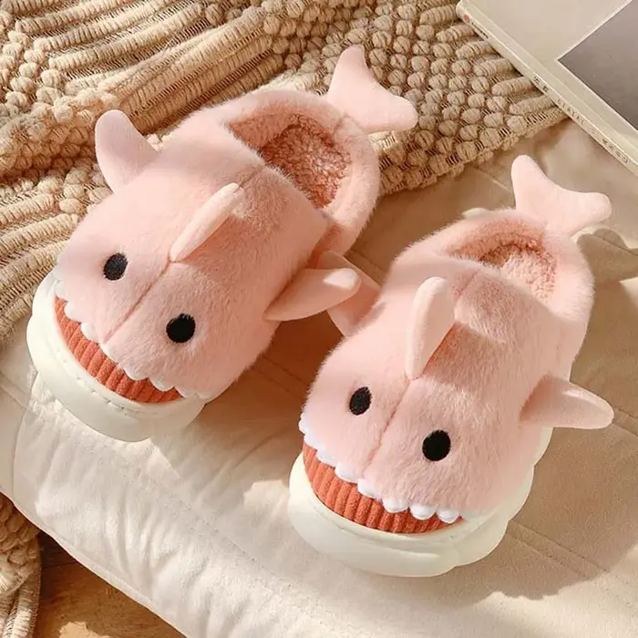 Pantoufles de requins nuages