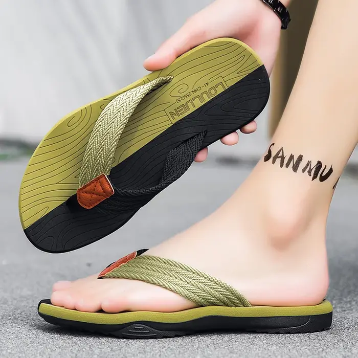 Chaussons pour hommes pour la maison