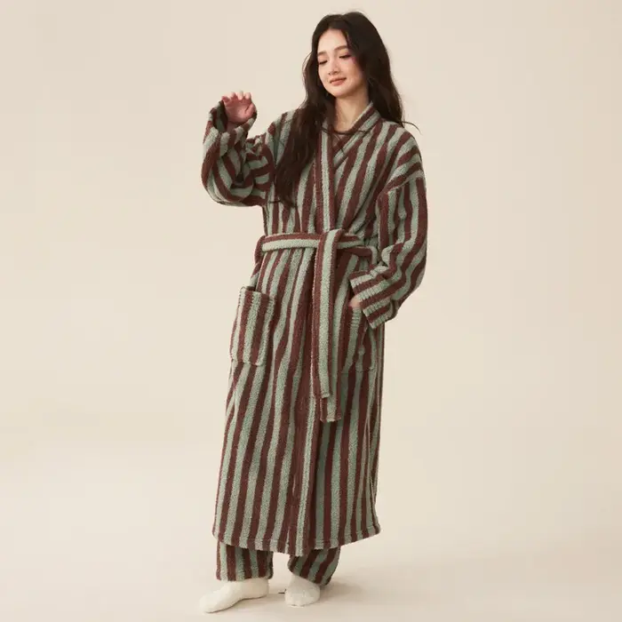Ensemble de pyjama pantalon et robe de glouton épaissi pour femmes et hommes