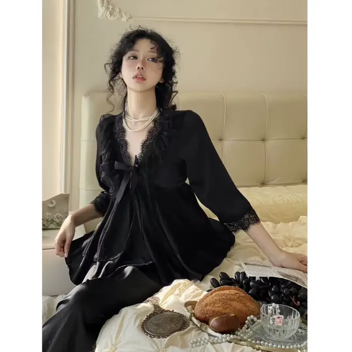 Pyjama princesse Sexy en soie glacée pour femmes
