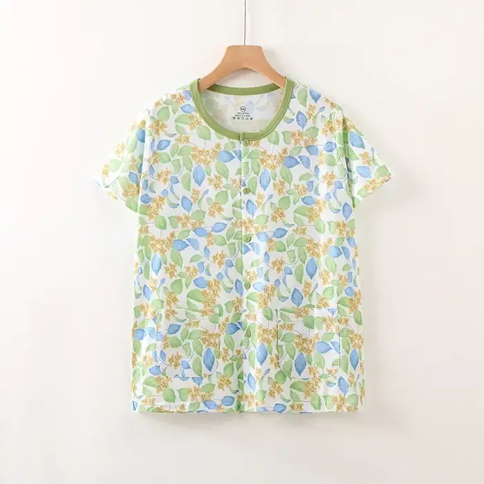 Pyjama d'été pour femmes d'âge mûr et âgées