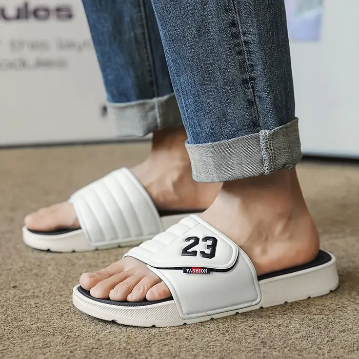 Pantoufles de mode pour hommes