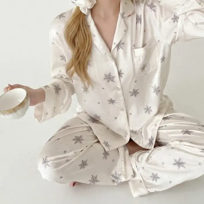 Pyjamas pour femmes 2026, printemps et automne, nouveaux pyjamas en soie imprimée haut de gamme, ens