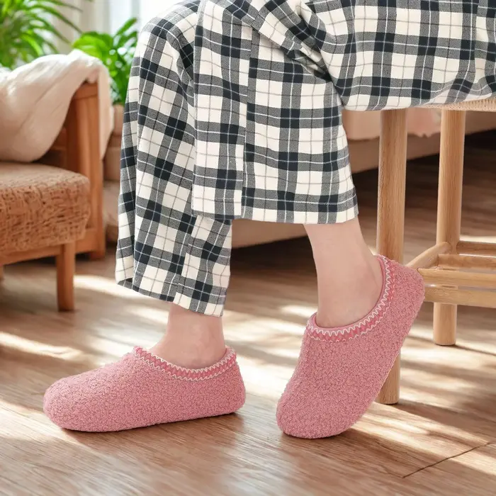 Shevalues hiver moelleux chaussons pour femmes Teddy polaire chambre chaussette chaussures avec semelle en caoutchouc