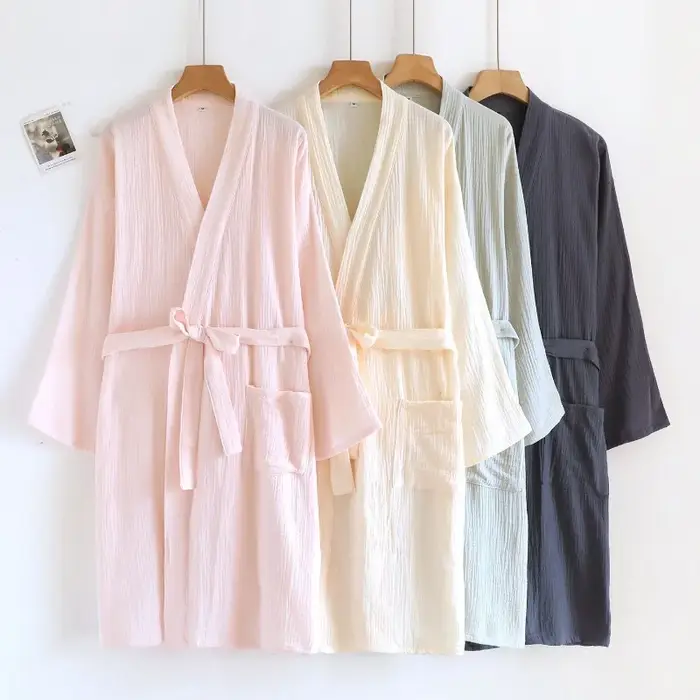 2026 nouveau printemps et automne Couple Robe de nuit 100% coton crêpe peignoir grande couleur unie maison