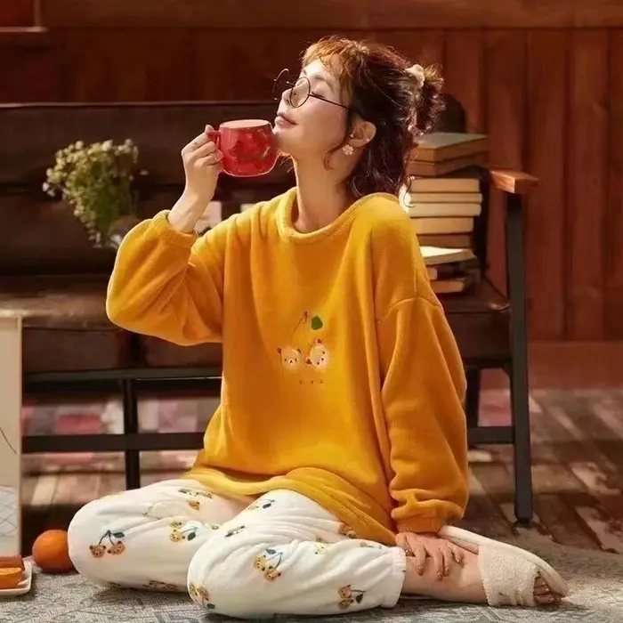 Ensemble de pyjama à imprimé cerises pour femmes, automne-hiver, nouveau, chaud, col rond, vêtements