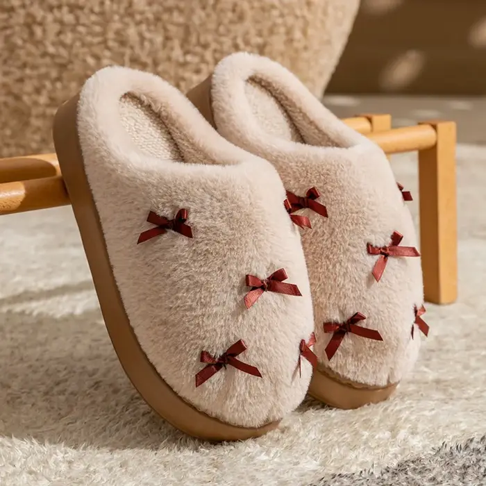 Pantoufles douces et chaudes pour couple, antidérapantes, épaisses, en coton, pour la maison, avec n