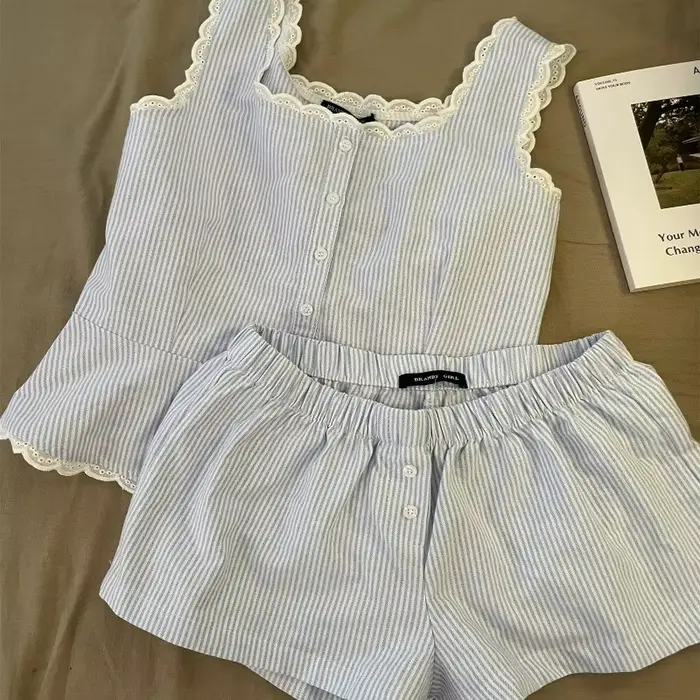 Pyjama rayé pour femmes