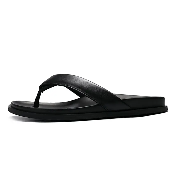 Pantoufles antidérapantes plates de styliste pour hommes, chaussures de marche en cuir véritable de 