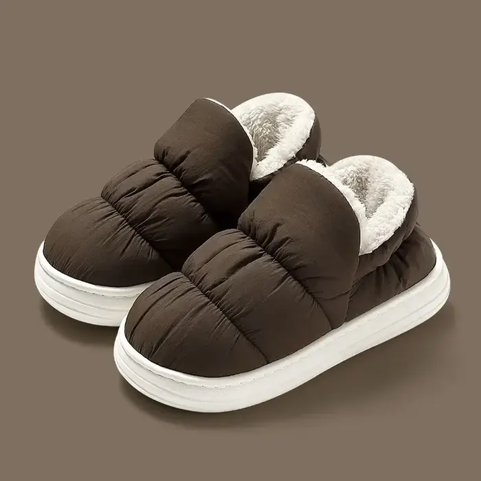 Pantoufles d'hiver en tissu imperméable pour hommes et femmes, chaussures chaudes en peluche, antidé