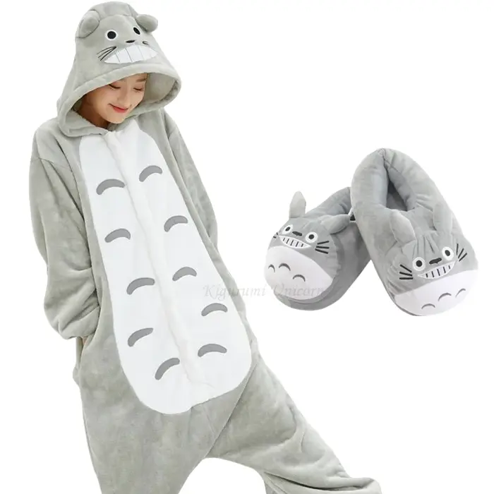 Totoro Onesies mignon dessin animé Animal Onesie femmes hommes filles garçons pyjamas pantoufle drôle costume de fête hiver maison Costumes globaux