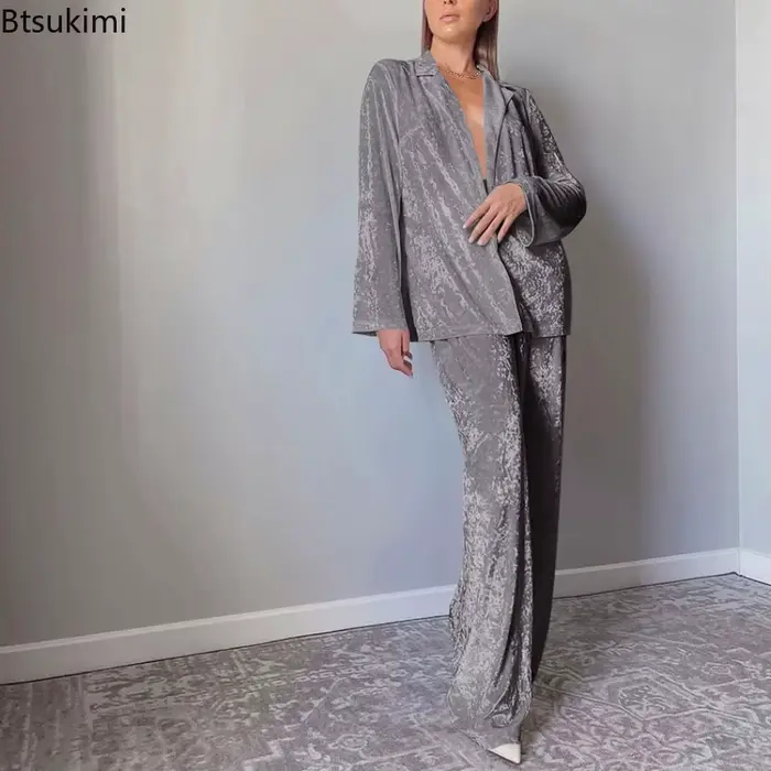 Nouveau velours Beige 2 pièces ensembles de vêtements de maison hiver hauts à manches longues et pantalons taille haute