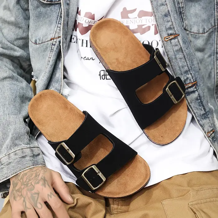 【Double bouton rétro + sensation de pied en liège】 Pantoufles décontractées pour couple pour vêtements d'été
