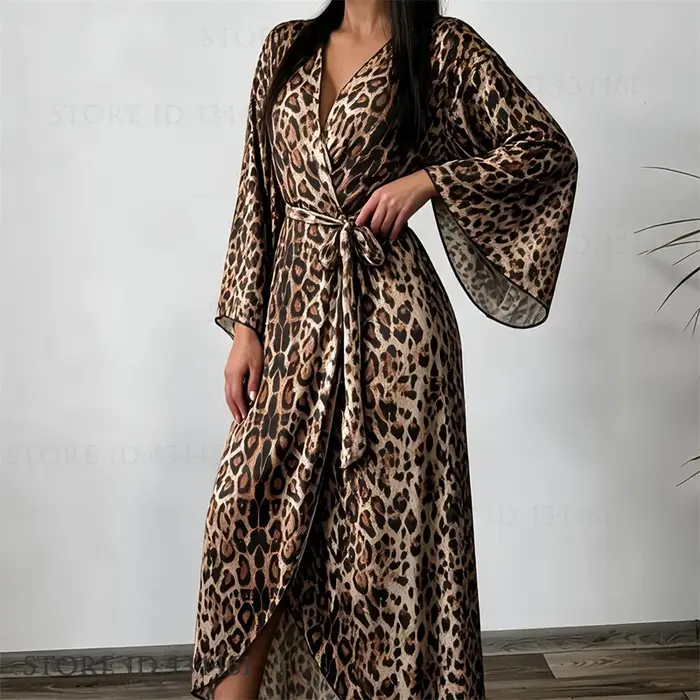 Ensemble de pyjama 3 pièces à imprimé léopard pour femme, lingerie d'été, vêtements de nuit en satin, kimono, peignoir, robe ample décontractée pour la maison, pijama.