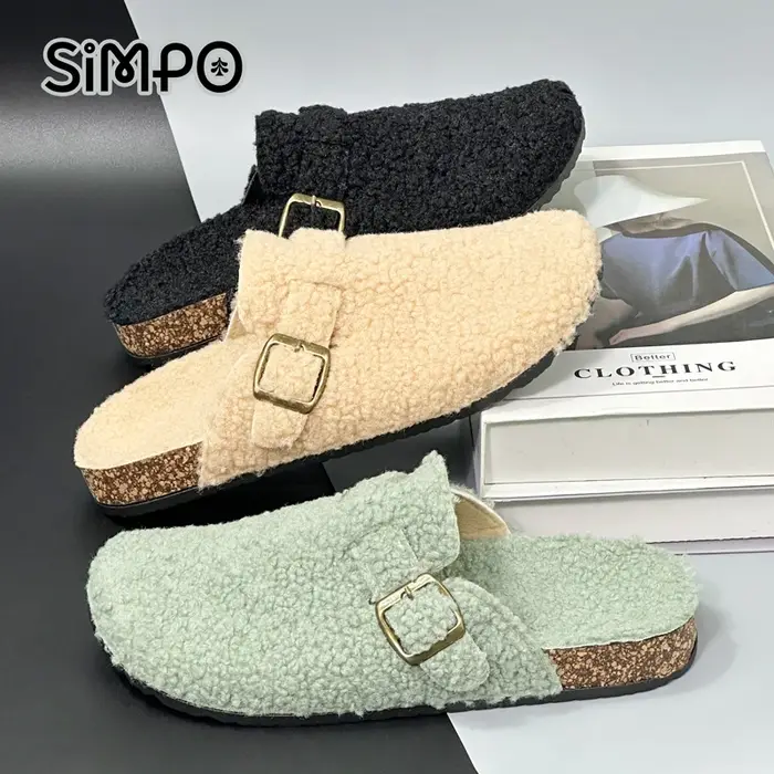 Nouveau Automne hiver femmes et chaussons pour hommes avec dessus en peluche intérieur extérieur sandales décontractées