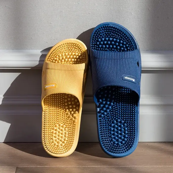 Pantoufles de Massage des pieds pour hommes et femmes