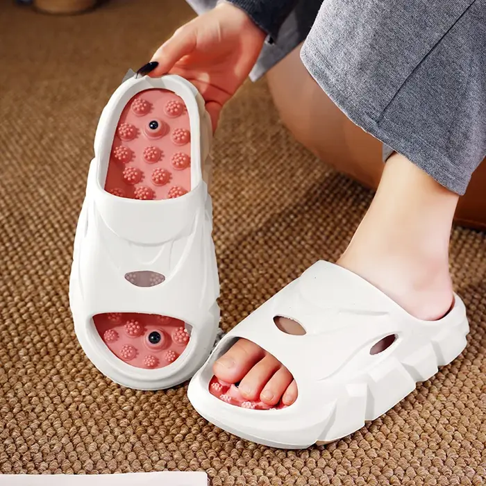 Nouvelles pantoufles shiatsu roses pour femmes