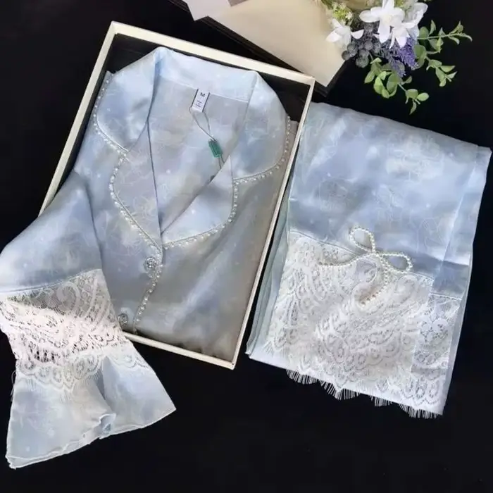 Pyjama à manches longues et pantalon en dentelle pour femme