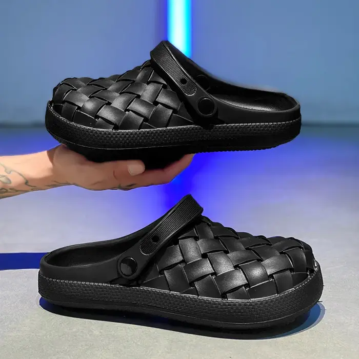 Été nouveaux hommes mode confortable doux lumière pantoufles décontractées sandales maison en plein air bord de mer