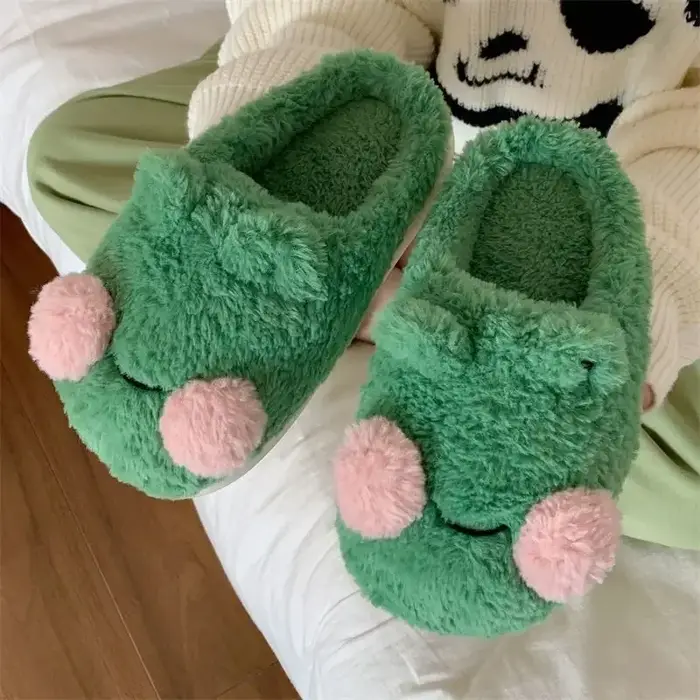 Pantoufles en coton grenouille de dessin animé pour hommes et femmes