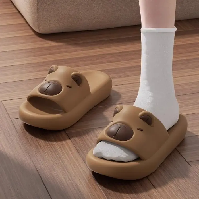 Nouvelles pantoufles antidérapantes à semelle souple pour la maison