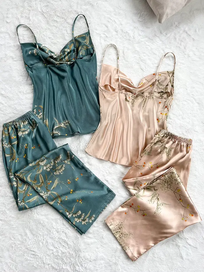 Ensemble pyjama élégant 4 pièces à imprimé cerises pour femme