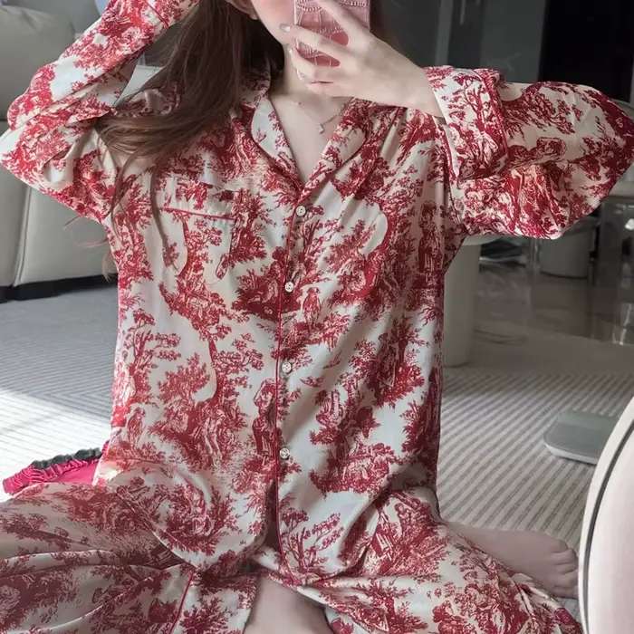 Ensemble pyjama en soie glacée et neige imprimé à l'encre pour femmes