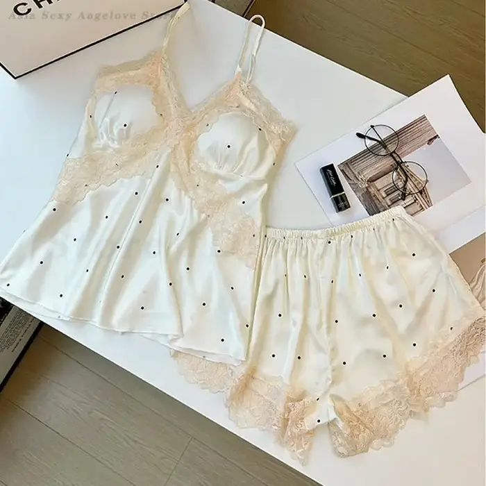 Ensemble pyjama à bretelles pour femmes