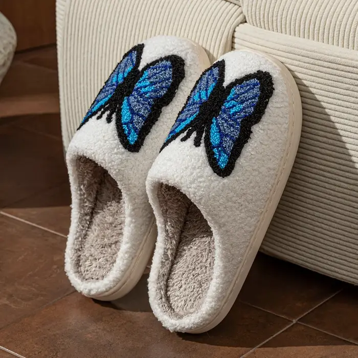 Chaussons pour femmes mignon bleu papillon broderie intérieur doux respirant confortable Couple mode hiver maison chaussures chaud