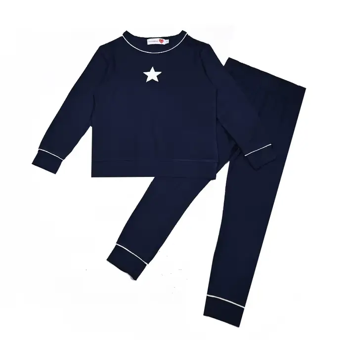 Ensemble de pyjamas assortis pour la famille
