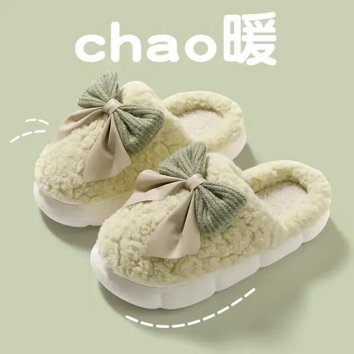 Pantoufles chaudes d'hiver en fourrure pour femmes, chaussures souples antidérapantes avec nœud mign