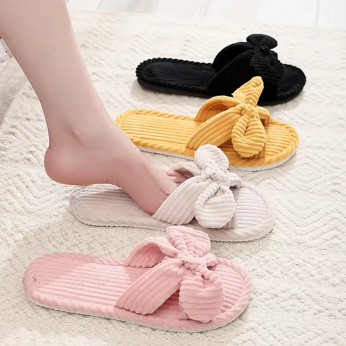 Pantoufles à nœud papillon pour femmes