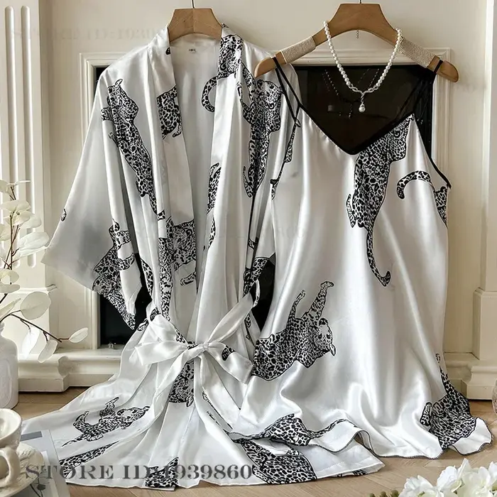 Peignoir kimono en satin à imprimé léopard pour femmes
