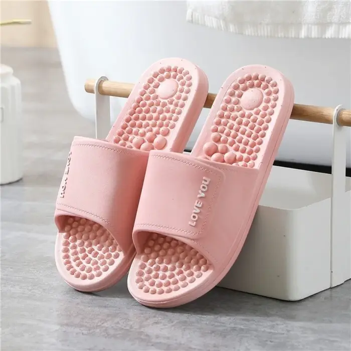 Chaussons de massage doux et tendance