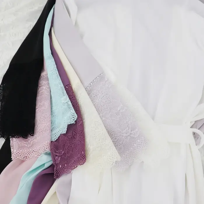 Nom personnalisé dentelle manches Sexy femmes vêtements de nuit Peignoir Mariage