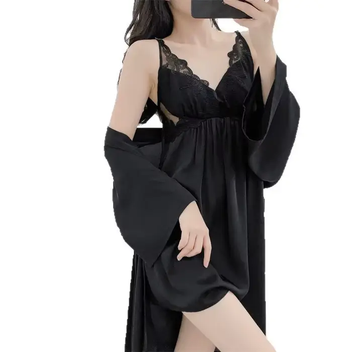 Nuisette et Robe en soie glacée