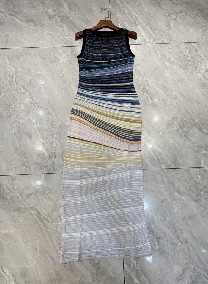 Robe longue rayée colorée pour femme GuliChic, col rond, sans manches, vintage, élégante, brillante,