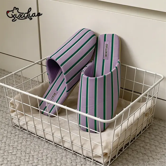 XIXITIAO NOUVEAU Chaussons d'intérieur à rayures pour femme