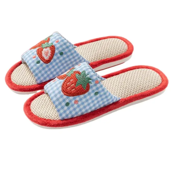 Pantoufles d'intérieur en lin doux pour maison de fraises