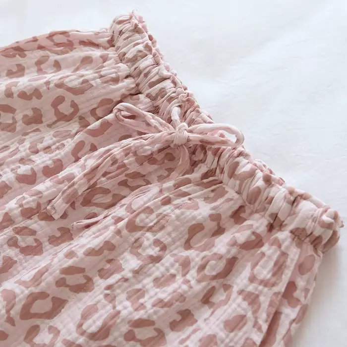 Pyjama imprimé léopard pour femmes