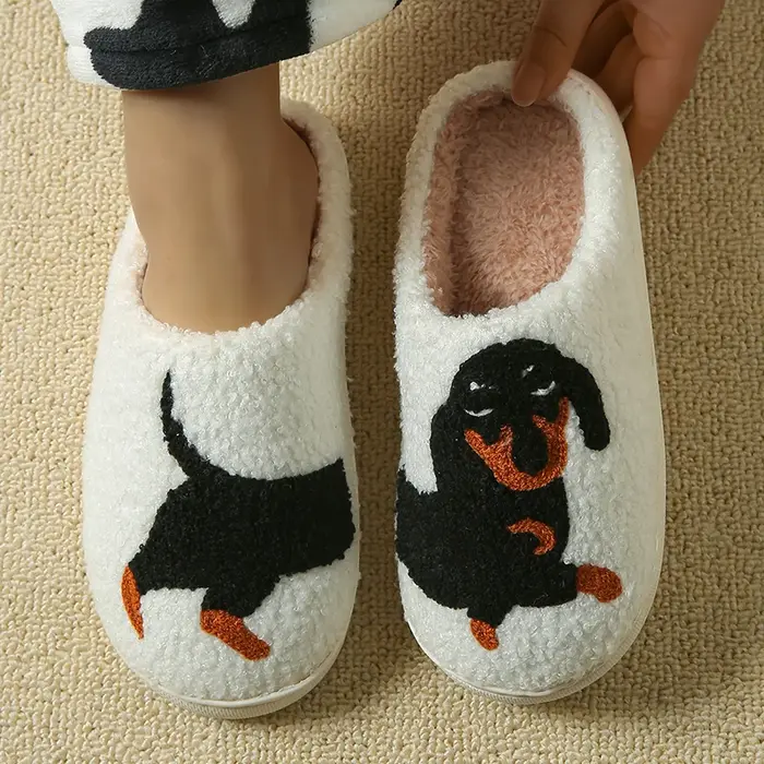 Dessin animé mignon et intéressant teckel chien femmes pantoufles intérieur chaud confort léger chambre concis hiver coton chaussures