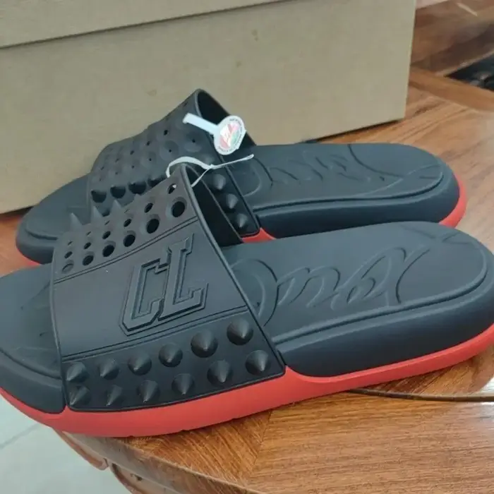 2025 nouveaux chaussons pour hommes, pantoufles décontractées, à la mode, polyvalentes, couleur bloq